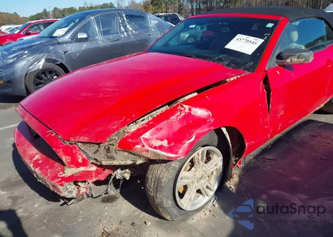 2014 Ford Mustang V6 из США, поврежденный, VIN 1ZVBP8EM3E5311377